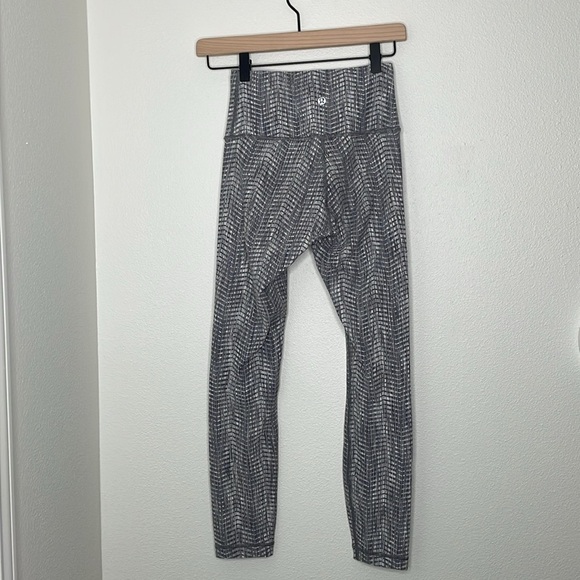 Lululemon Wunder Under Hi-Rise Tight - Picture 7 of 13